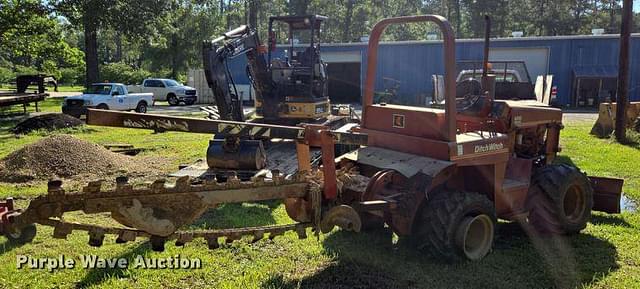 Image of Ditch Witch 4010 equipment image 4