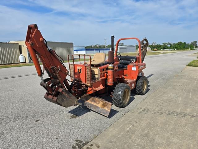 Image of Ditch Witch 3210 equipment image 2