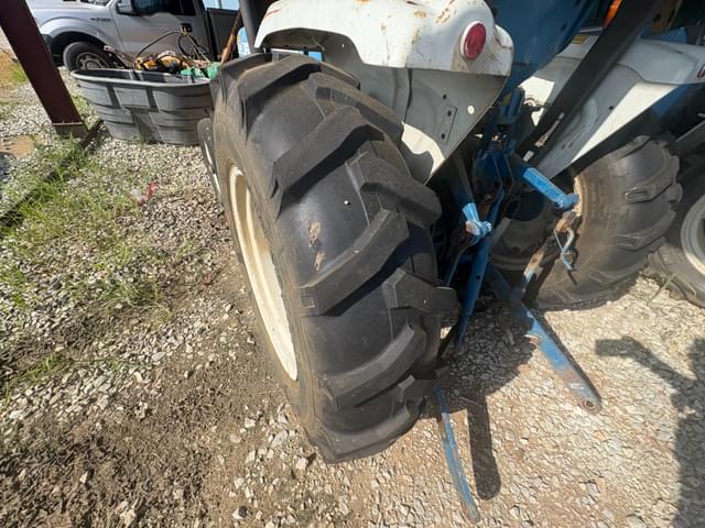 Image of Ford 1710 equipment image 4
