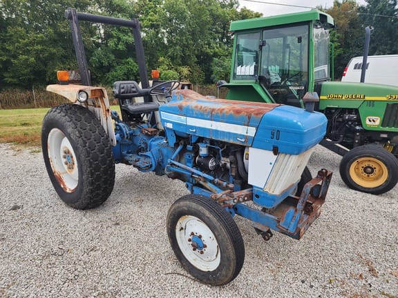 Main image Ford 2910