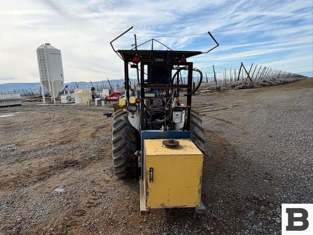 Image of Ford 4610 equipment image 1