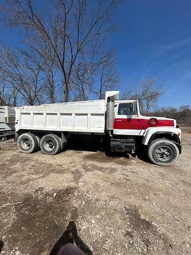 Image of Ford 8000 Primary image