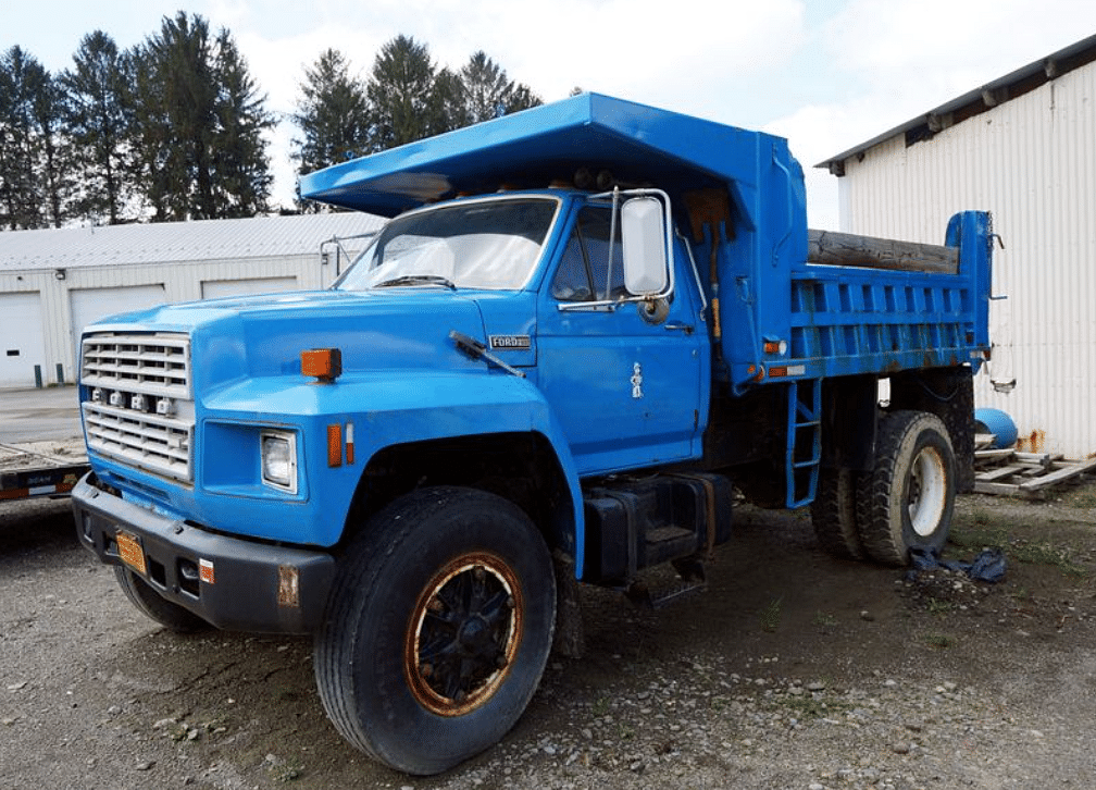 Image of Ford F-800 Primary image