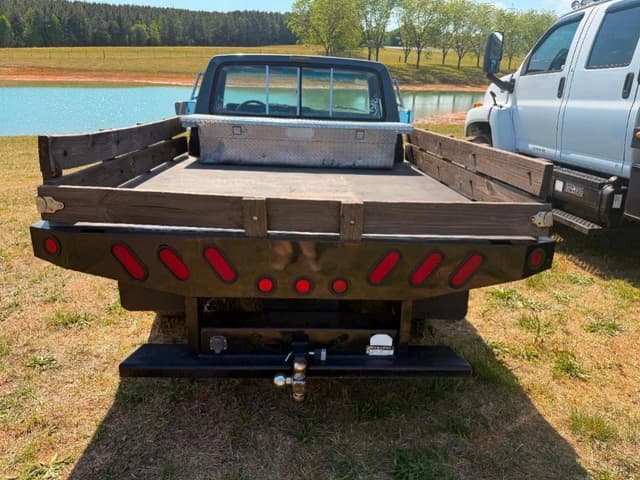 Image of Ford F-150 equipment image 4
