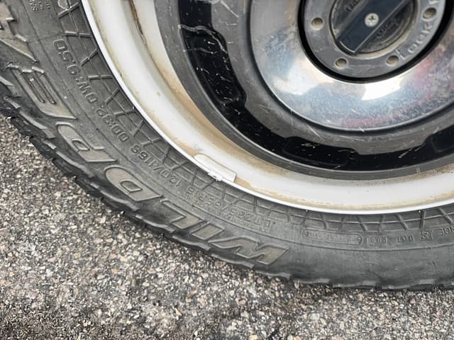 Image of Ford F-250 equipment image 4