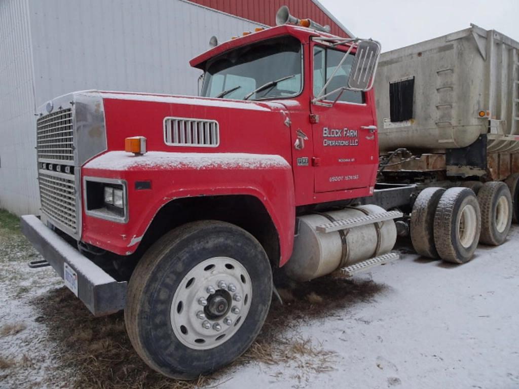 Image of Ford LTL9000 Primary image