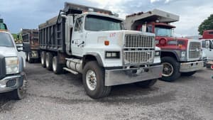 1985 Ford LTL9000 Image