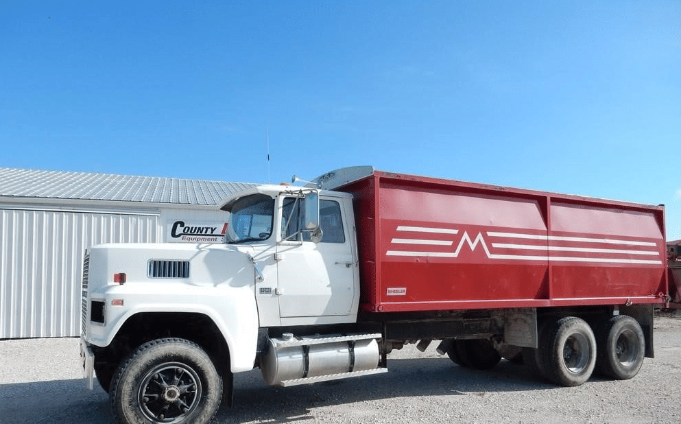 Image of Ford LTL9000 Primary image