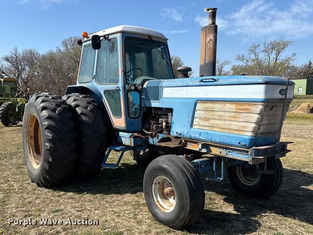 Image of Ford TW-25 equipment image 2