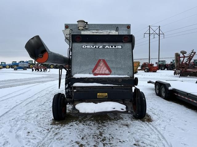 Image of Gleaner M3 equipment image 1