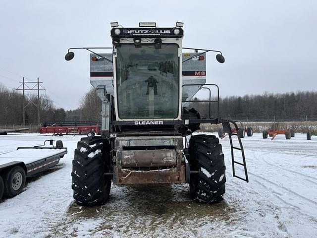 Image of Gleaner M3 equipment image 1