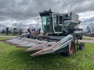 1985 Gleaner M3 Image