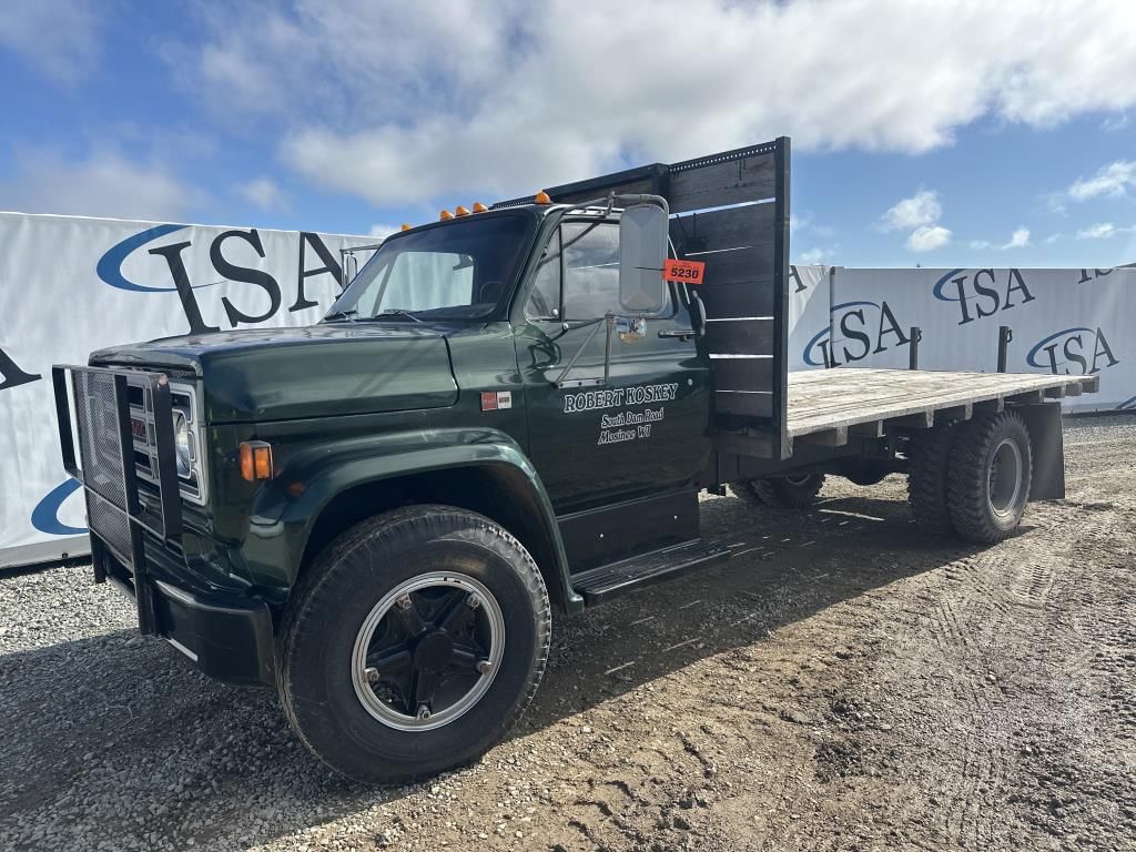 1985 GMC 6000 Equipment Image0