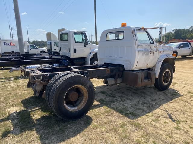 Image of GMC 7000 equipment image 2