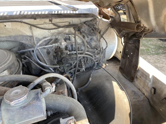 Image of GMC 7000 equipment image 4
