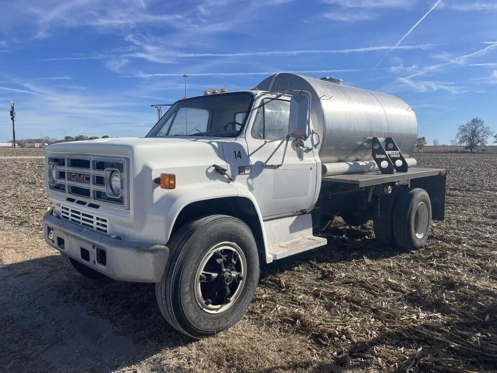 Image of GMC 7000 Primary image