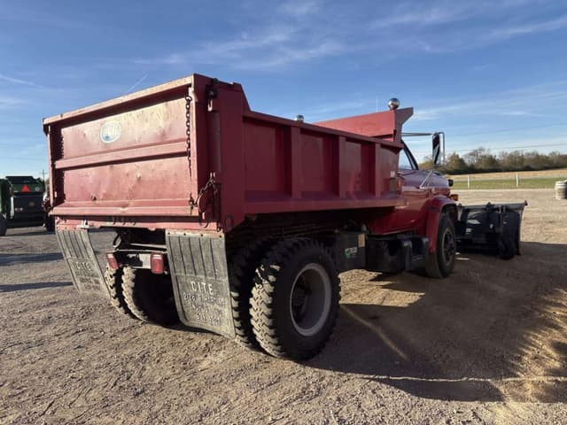 Image of GMC 7000 equipment image 4