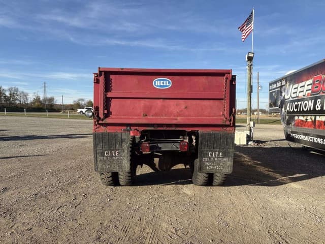 Image of GMC 7000 equipment image 3