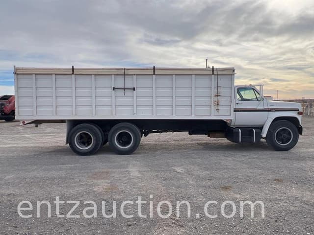 Image of GMC 7000 equipment image 3