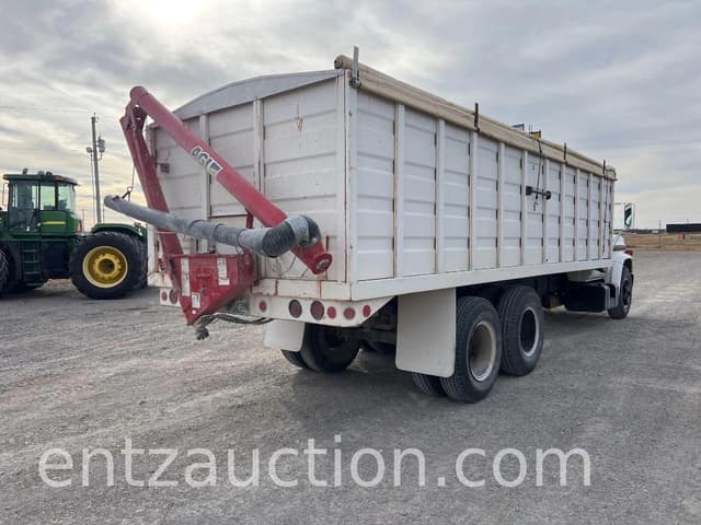 Image of GMC 7000 equipment image 4