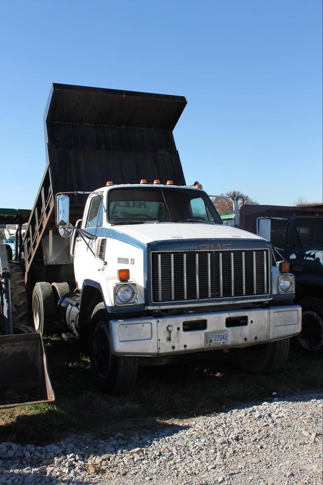 Image of GMC Brigadier equipment image 2