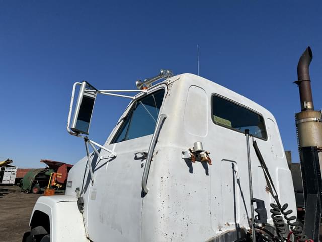 Image of GMC Brigadier equipment image 4