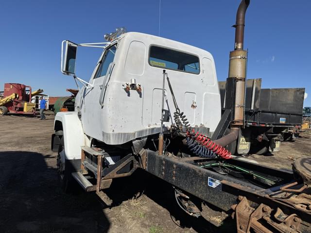 Image of GMC Brigadier equipment image 3