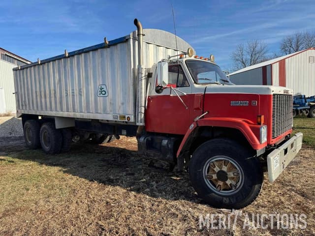 Image of GMC Brigadier equipment image 1