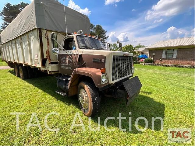 Image of GMC J9500 equipment image 1