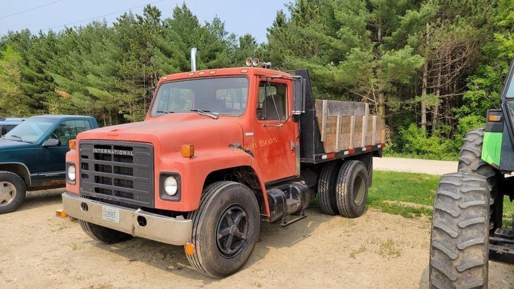 Main image International S1900