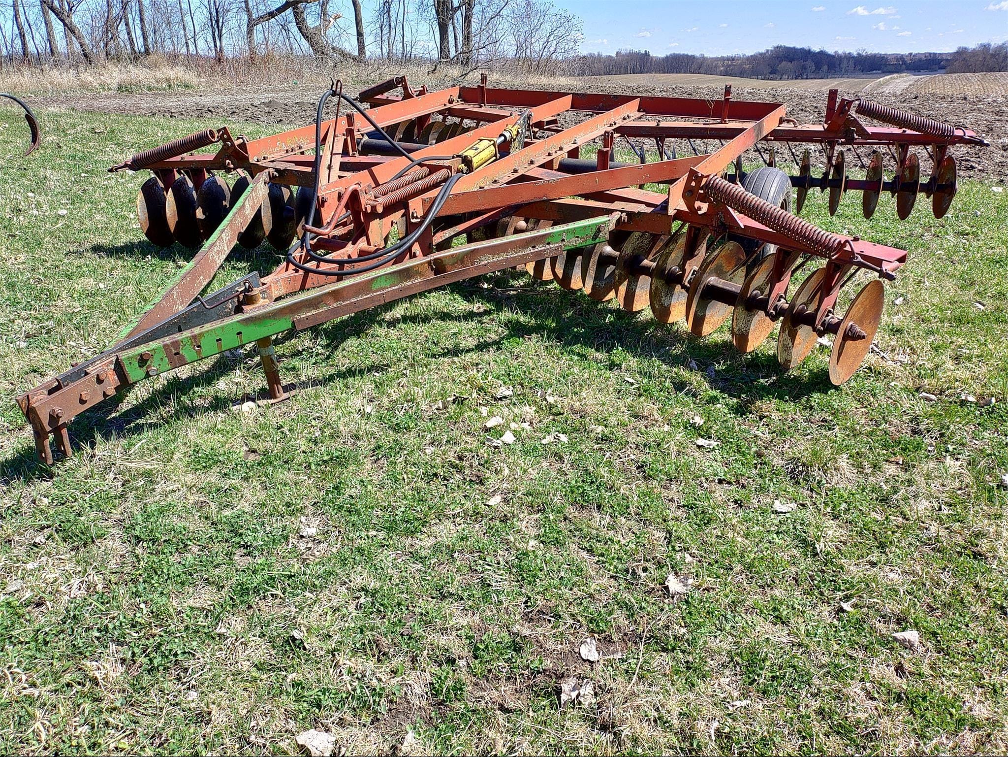 1985 International Harvester 470 Equipment Image0