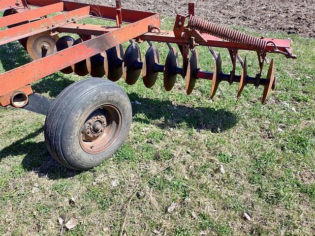 Image of International Harvester 470 equipment image 4