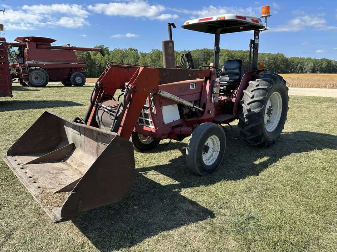 Image of International Harvester 484 Primary image