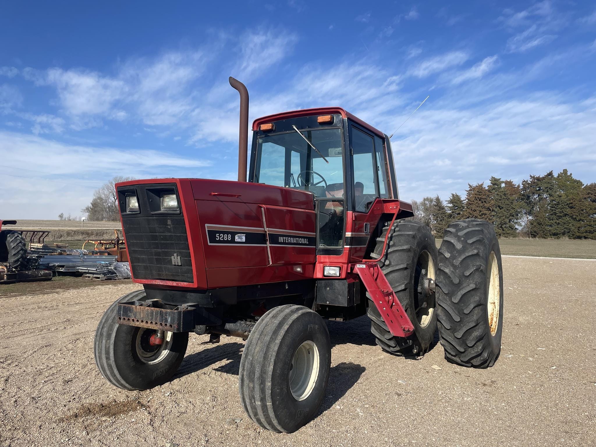 Main image International Harvester 5288