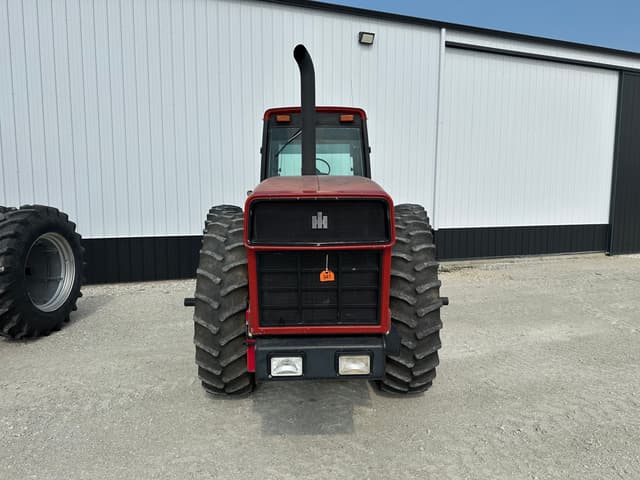 Image of International Harvester 6788 equipment image 1