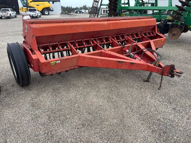 Image of International Harvester 5100 equipment image 2