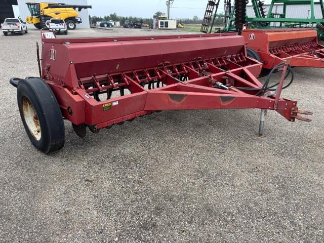 Image of International Harvester 5100 equipment image 2