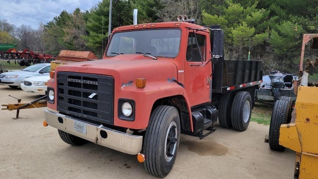 Main image International S1900