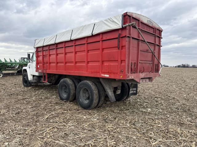 Image of International 1954 equipment image 2