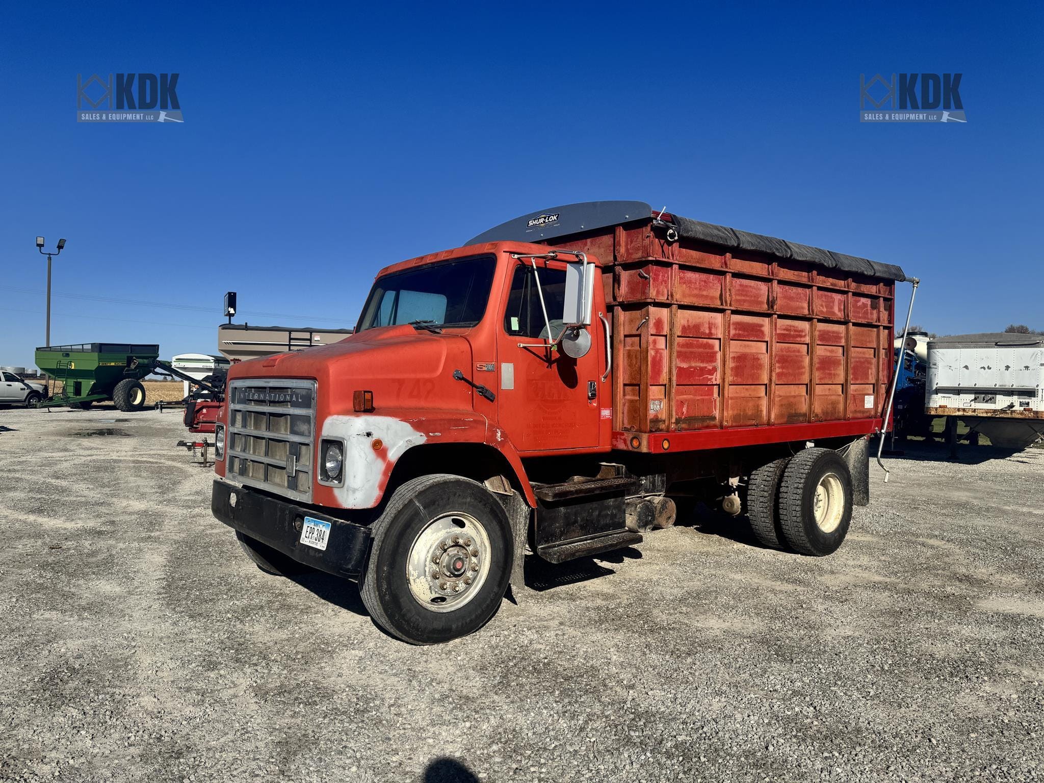 1985 International S2155 Equipment Image0