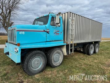 Main image International S2500