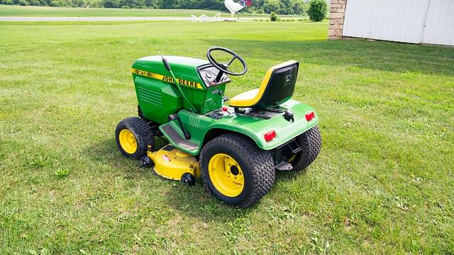 Image of John Deere 212 equipment image 3