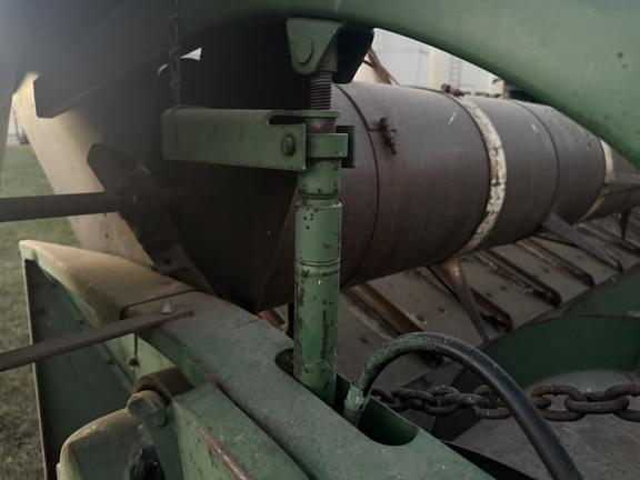 Image of John Deere 230 equipment image 2