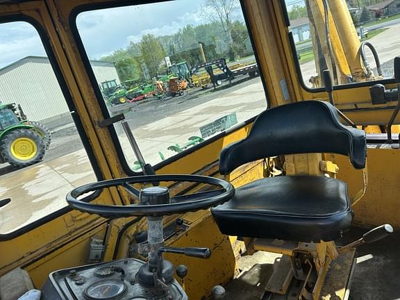 Image of John Deere 310A equipment image 3
