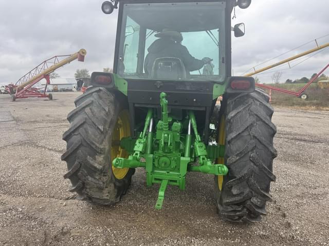 Image of John Deere 3150 equipment image 4