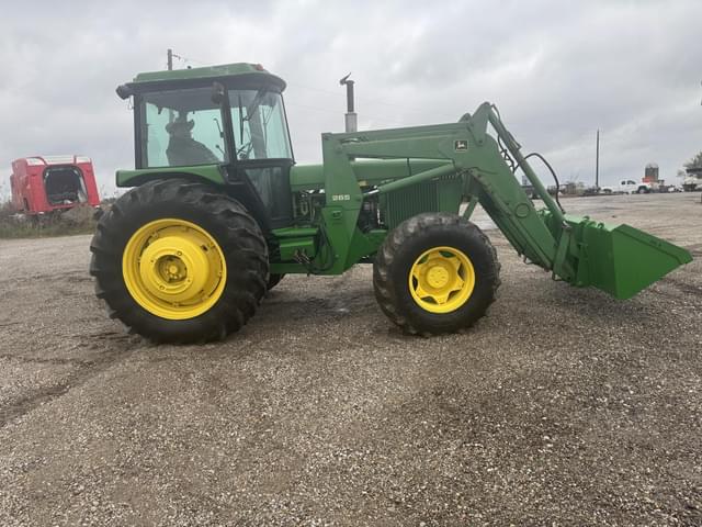 Image of John Deere 3150 equipment image 2