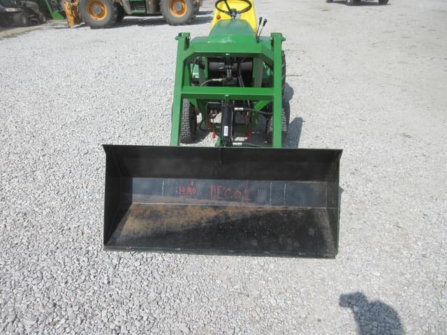 Image of John Deere 318 equipment image 1