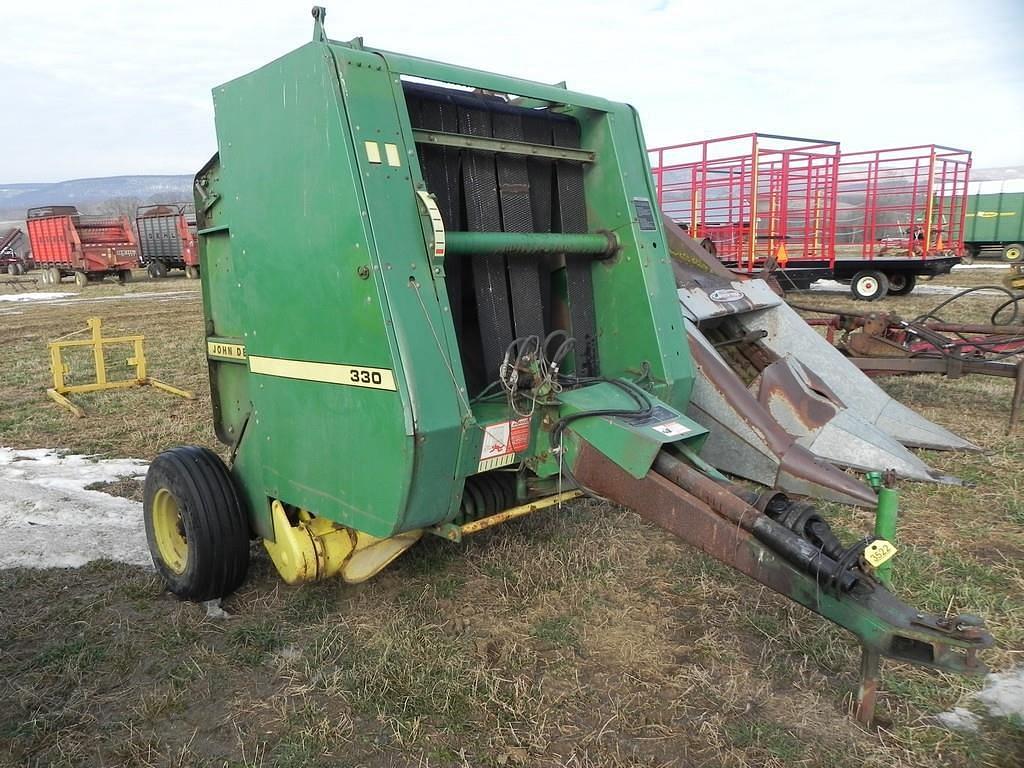 Image of John Deere 330 Primary image