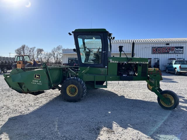 Image of John Deere 3430 equipment image 3