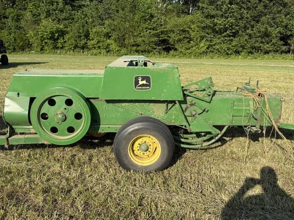 Image of John Deere 347 equipment image 2